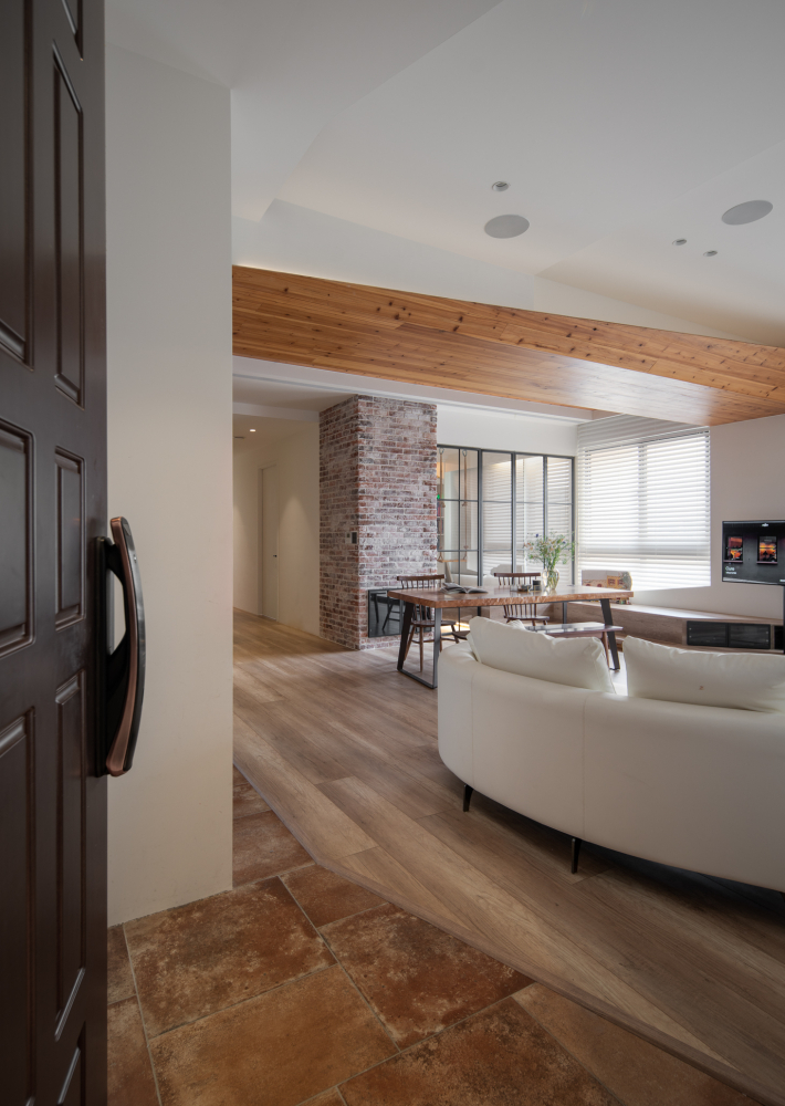 Interiors-01