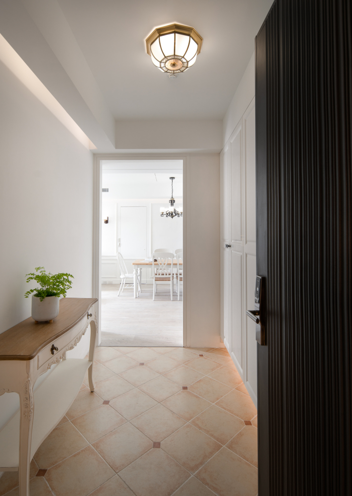 Interiors-01